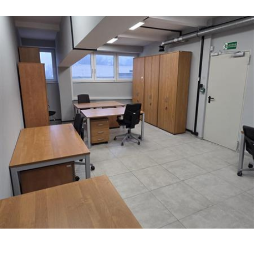 biura do wynajęcia BB8