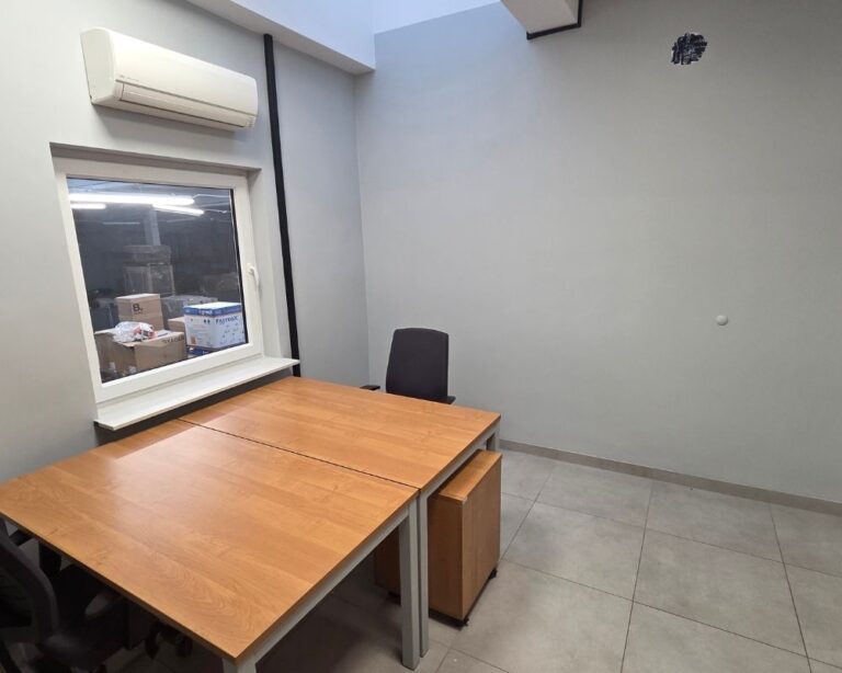 biura do wynajęcia BB8