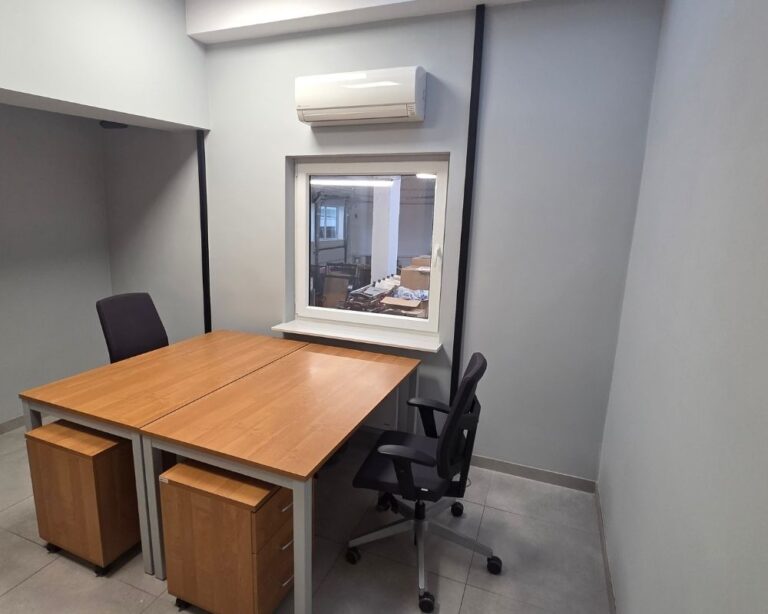 biura do wynajęcia BB8